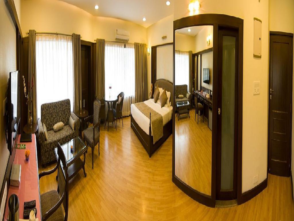 Hotel Lake View Ashok Bhopal Buitenkant foto
