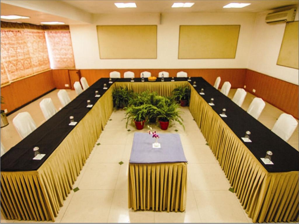 Hotel Lake View Ashok Bhopal Buitenkant foto